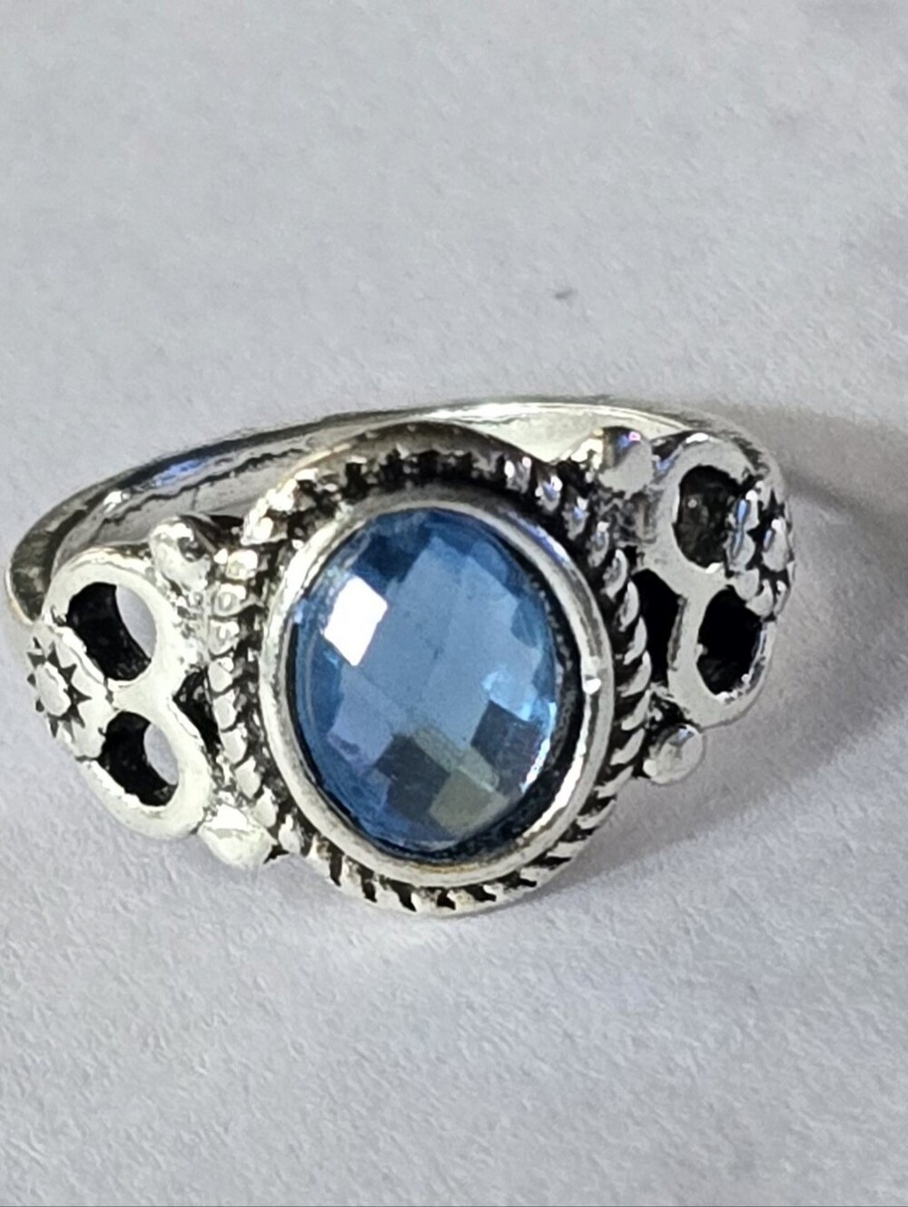 BRAIDED BEZEL SET BLUE TOURMALINE QUALITY TITANIUM SILVER NEW SIZE 5 RING